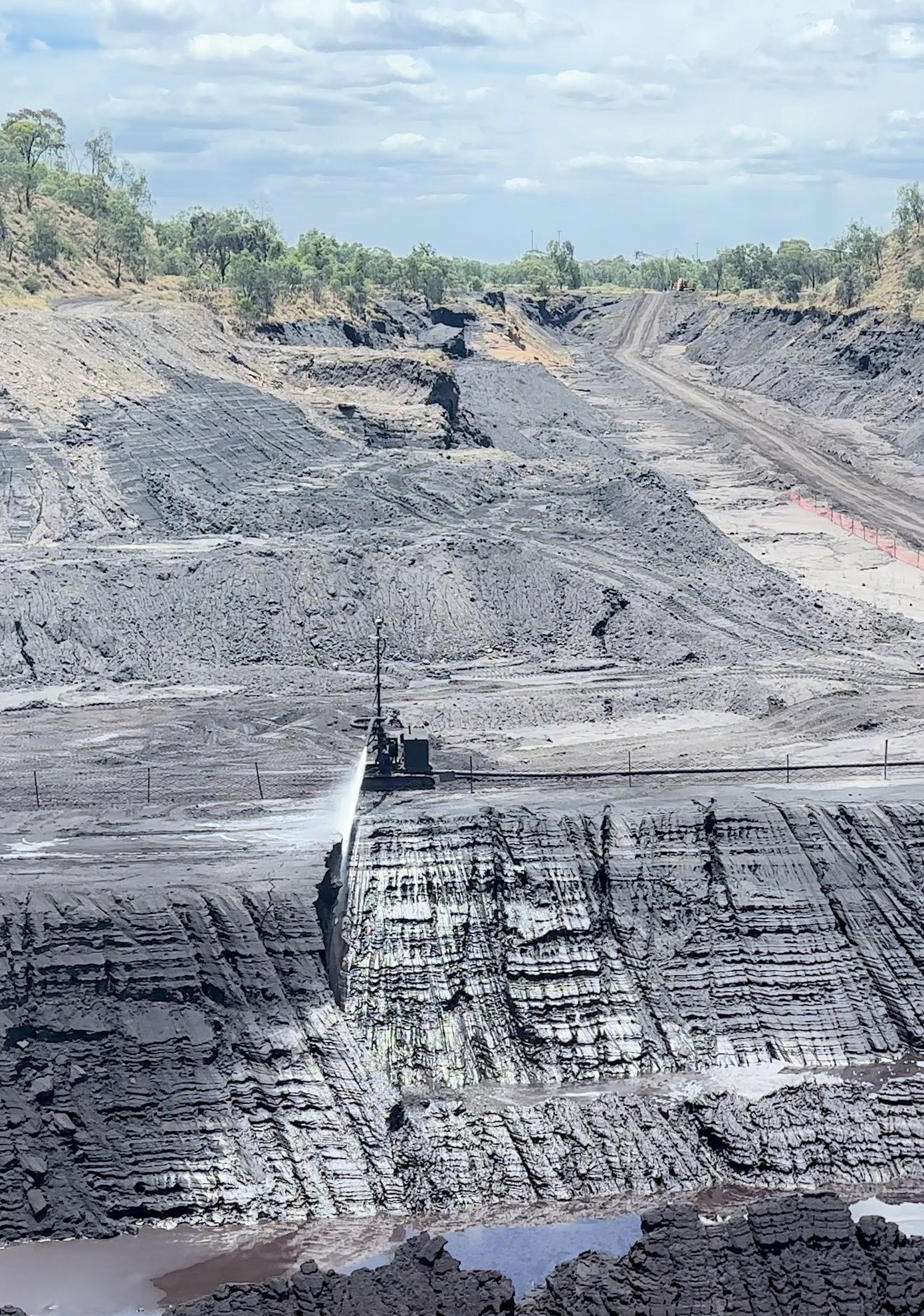 tailings-dam-photo_1